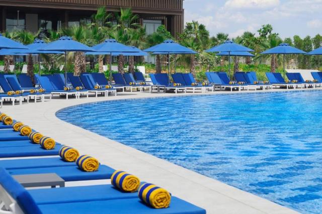 Mövenpick Resort Al Marjan Island