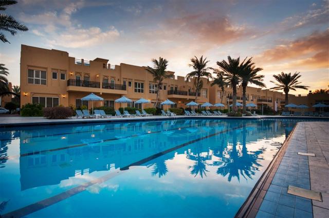 Al Hamra Village Golf & Beach Resort