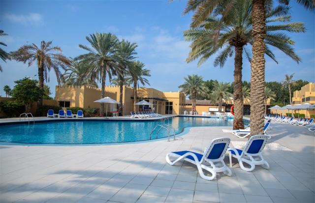 Al Hamra Village Golf & Beach Resort