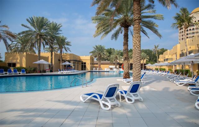 Al Hamra Village Golf & Beach Resort