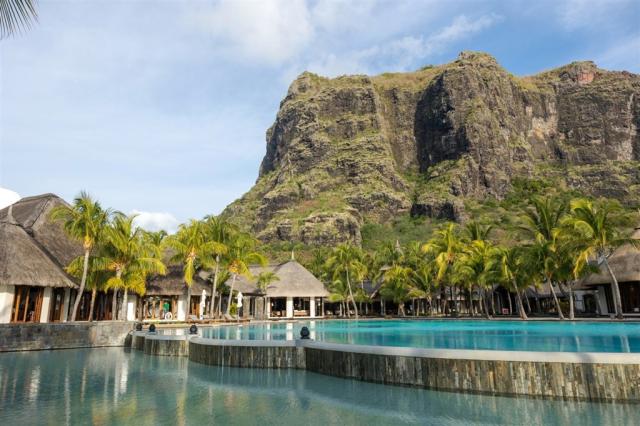 Dinarobin Beachcomber Golf Resort & SPA