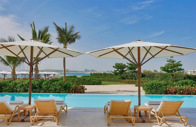 Nh Collection Dubai The Palm