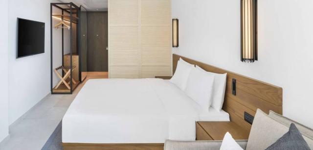 Radisson Beach Resort Palm Jumeirah