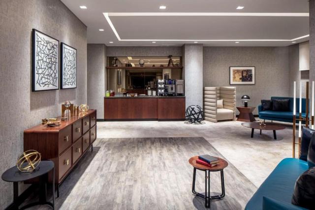 Doubletree by Hilton Dubai M Square Hotel and Residences