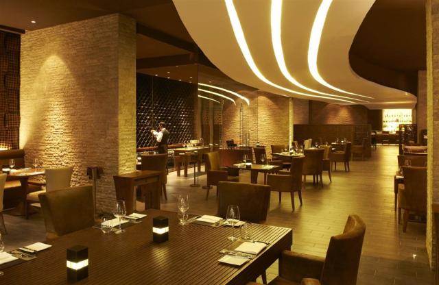 Sofitel Dubai The Palm Resort & Spa