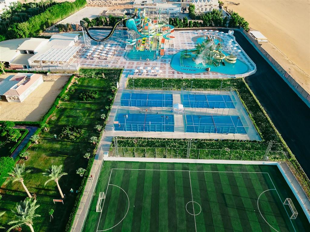 Sirena Beach Resort & Spa