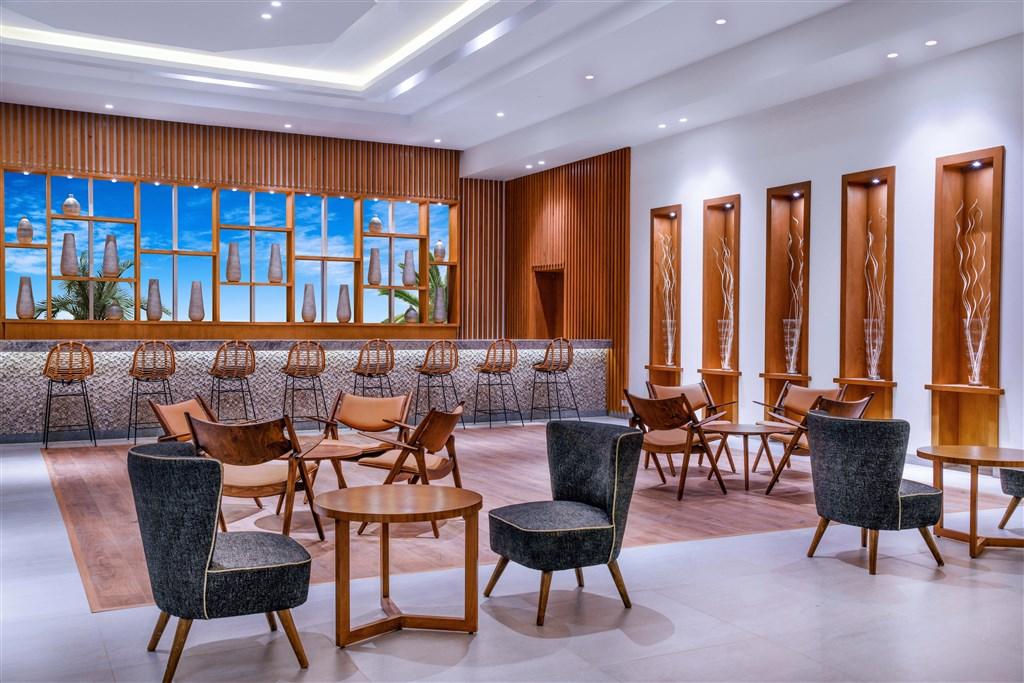 Lobby bar
