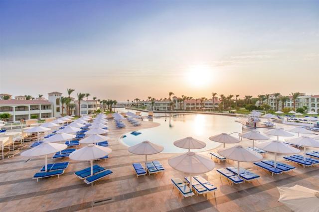 Pickalbatros Dana Beach