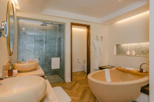 The St. Regis Le Morne Resort Mauritius