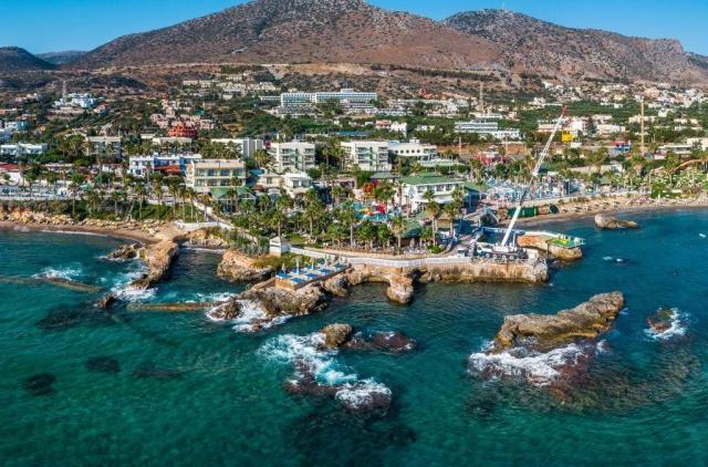 Star Beach Village