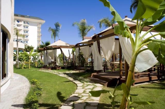 Saphir Resort & Spa
