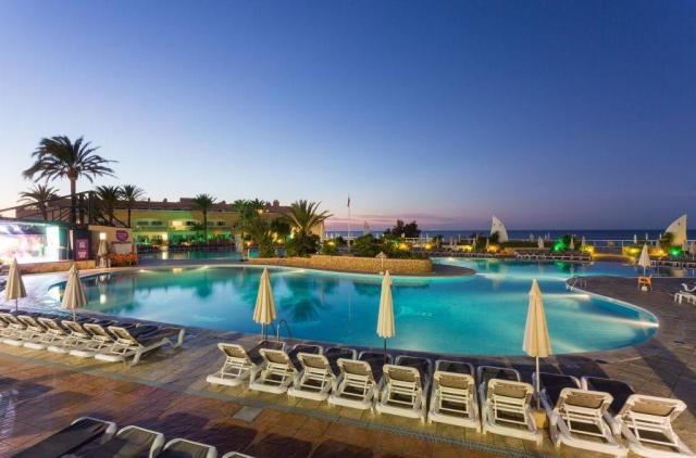 Sirenis Seaview Country Club