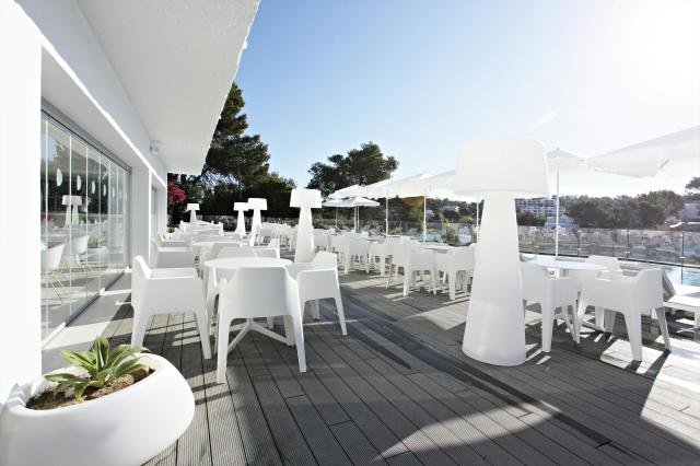 Grupotel Oasis