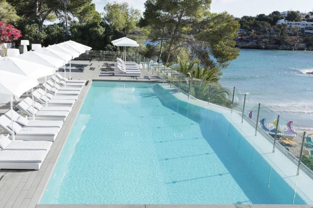 Grupotel Oasis