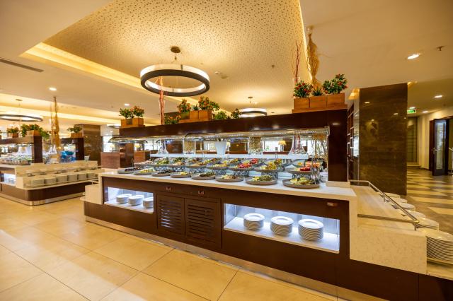 Ramada Resort By Wyndham Kusadasi & Golf