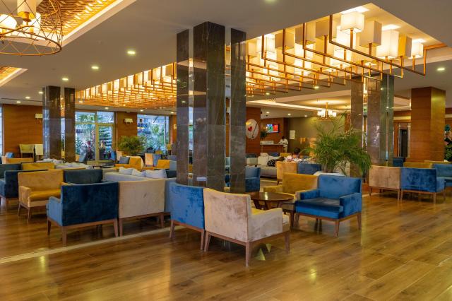 Ramada Resort By Wyndham Kusadasi & Golf