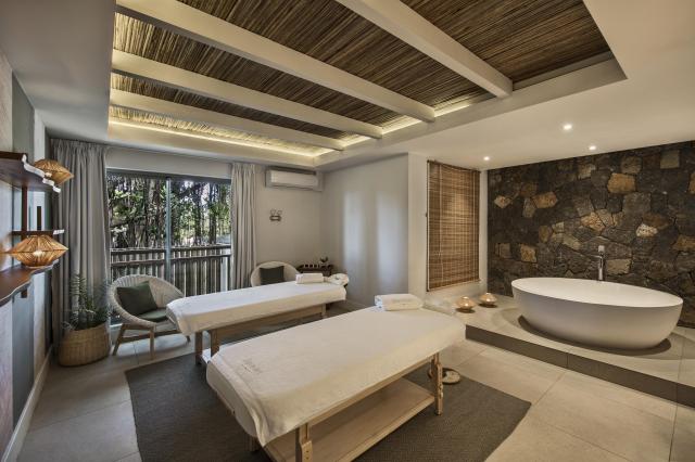 Le Preskil Beach Resort