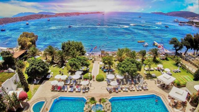 Royal Asarlik Beach