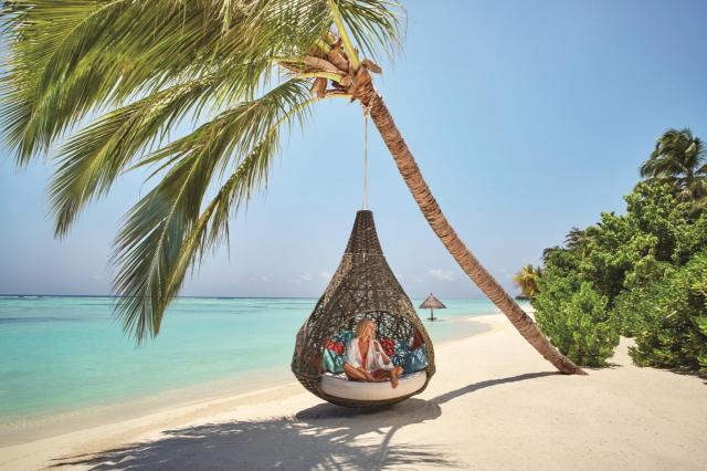 Lux South Ari Atoll