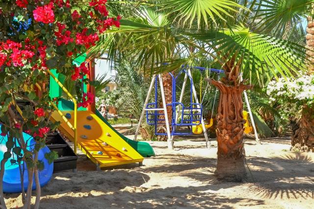 Brayka Bay Resort