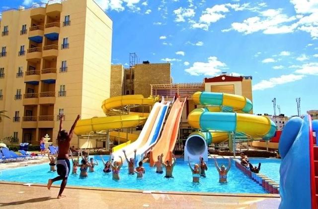 King Tut Aqua Park Beach Resort