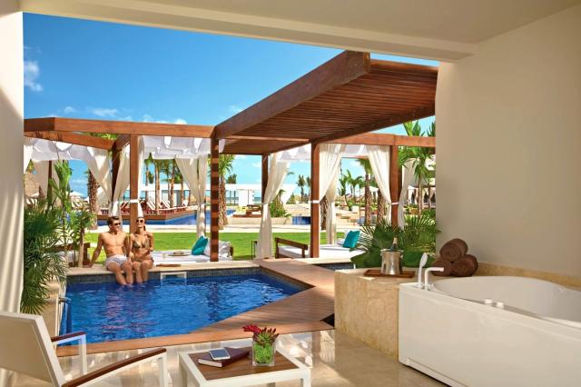 Dreams Onyx Resort & Spa