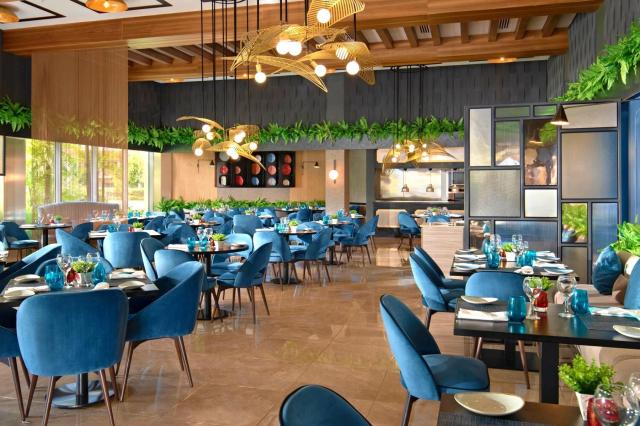 Dreams Onyx Resort & Spa
