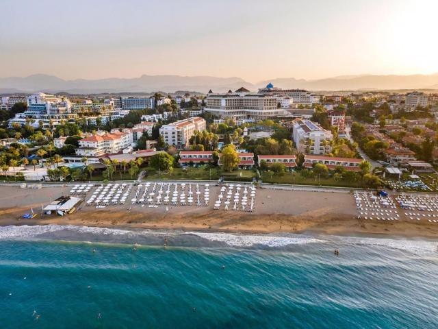 Horus Paradise Luxury Resort