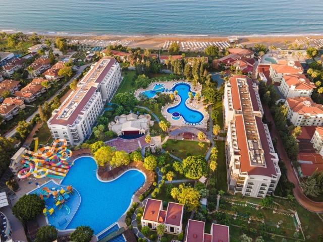 Horus Paradise Luxury Resort