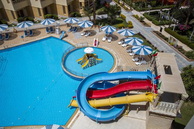 AMC Royal Resort