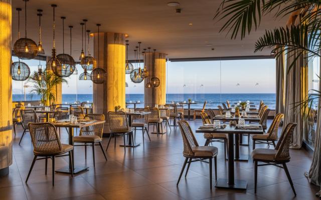 Faro Lopesan Collection