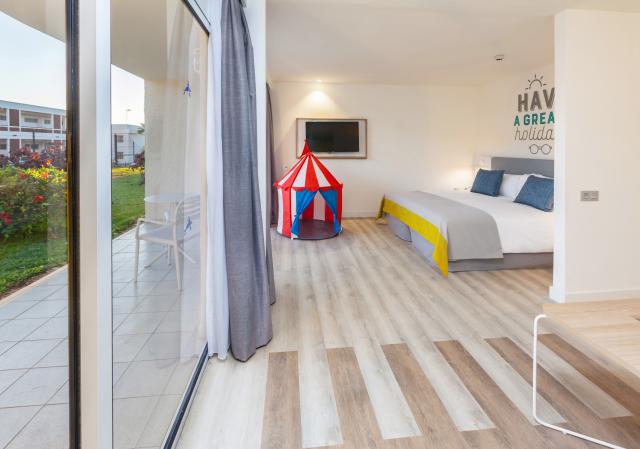 Abora Interclub by Lopesan Hotels