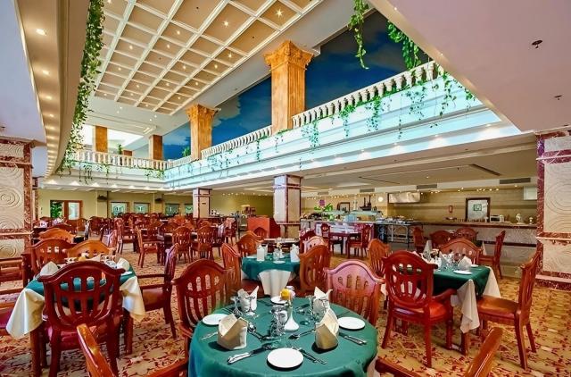 Titanic Palace