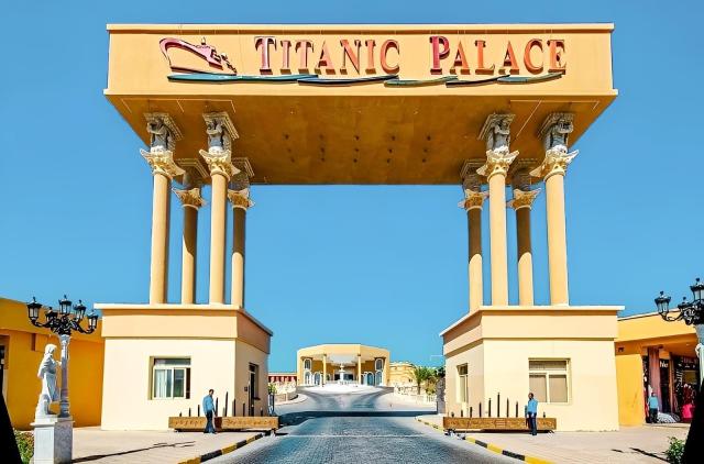 Titanic Palace
