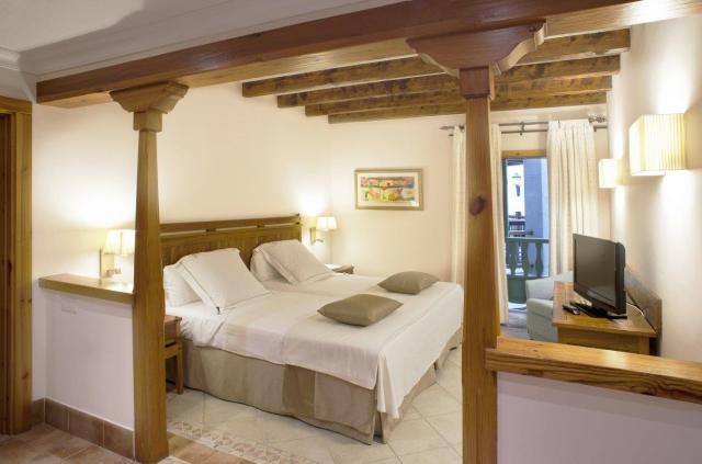 Princesa Yaiza Suite Resort
