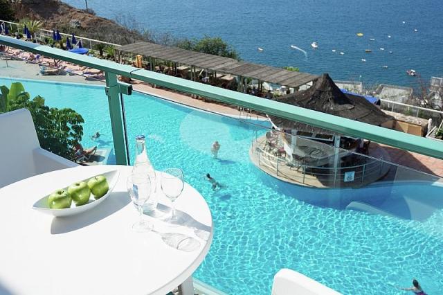 Mogan Princess & Beach Club