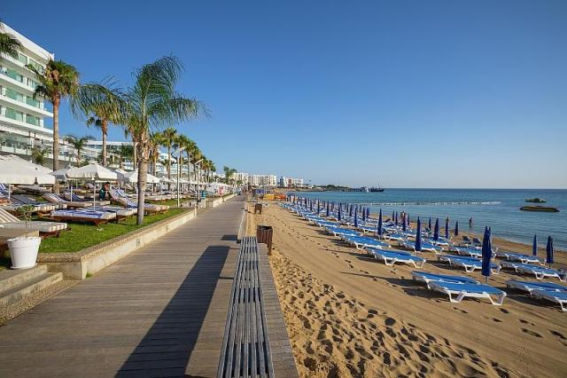 Constantinos The Great Beach
