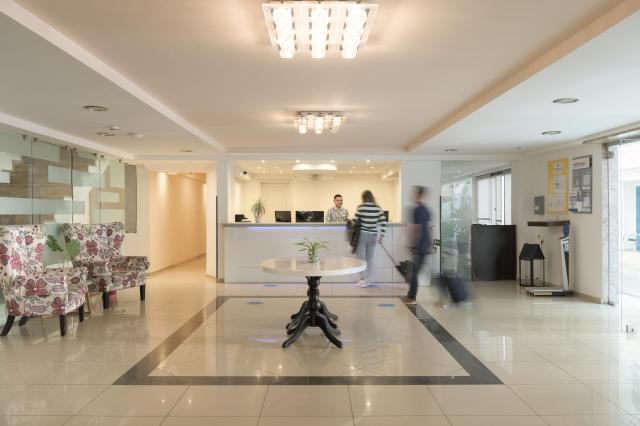 Sergios hotel