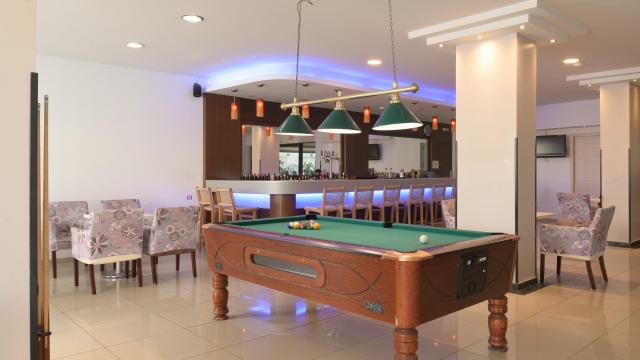 Sergios hotel