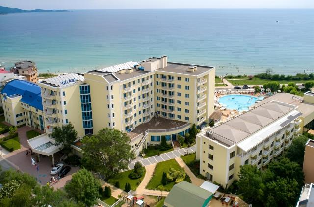 Perla Beach