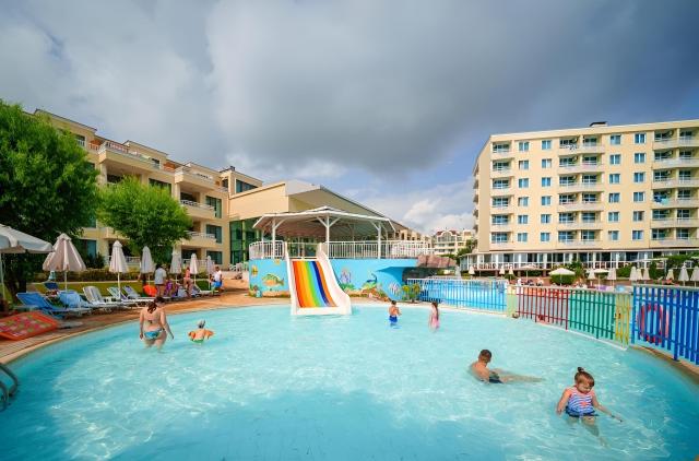 Perla Beach