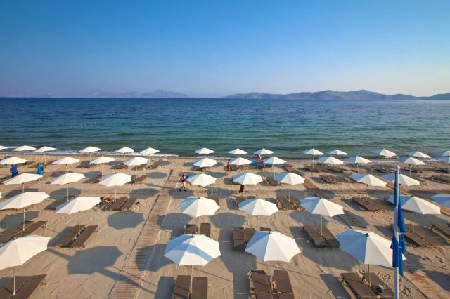 Caravia Beach