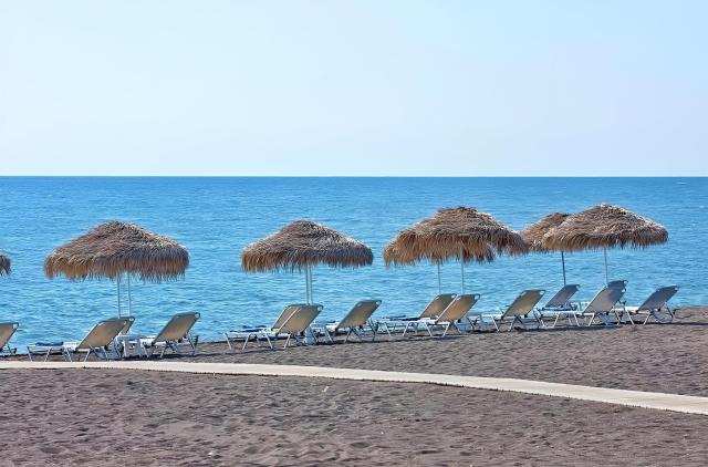 Aegean Plaza