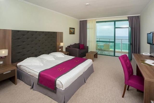 Marina Grand Beach