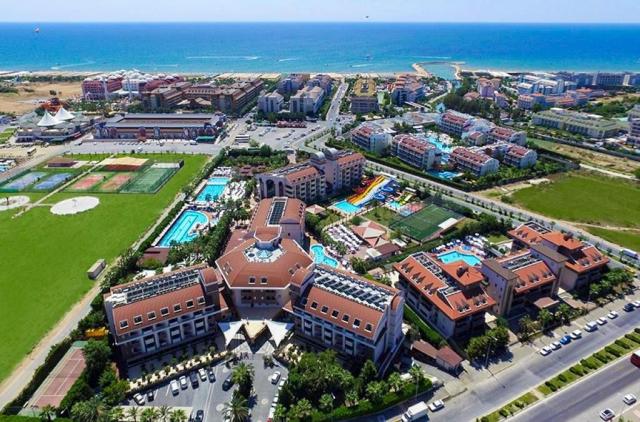 Hane Family Resort