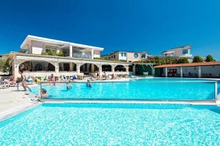 Portes Beach