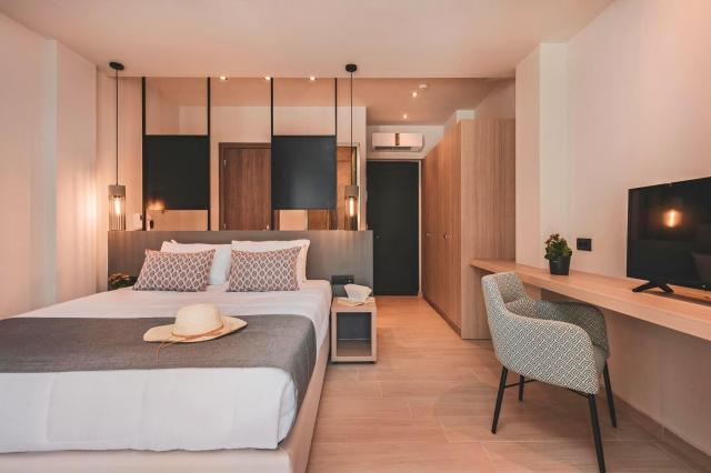 Cavo Suites