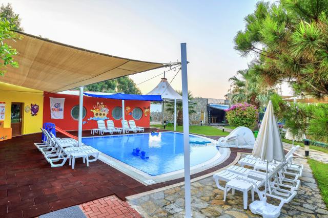 Sunis Elita Beach Resort