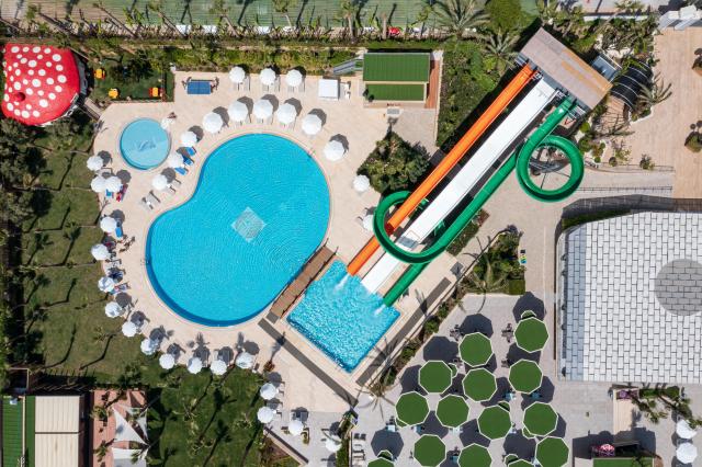 Aria Resort & Spa