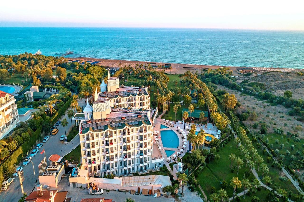 Royal Atlantis Beach
